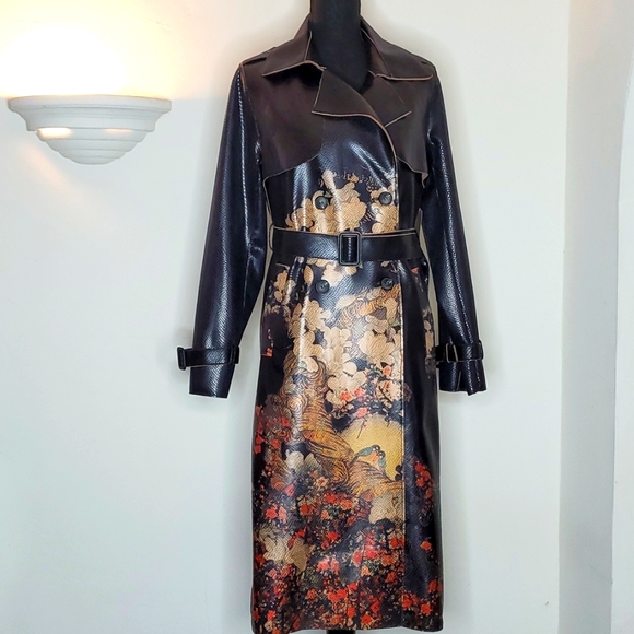 Paparazzi by Biz Snake Embossed Trench Coat, Japanese Print - Picture 4 of 16